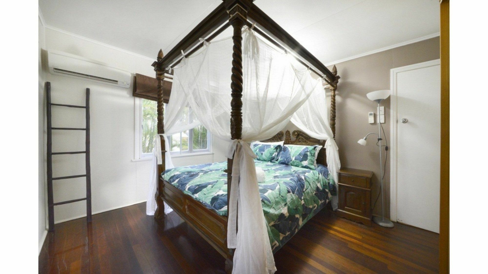 Airlie Guest House Airlie Beach Eksteriør billede